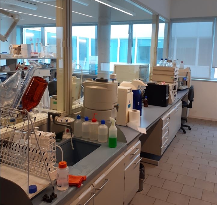 Laboratory facility